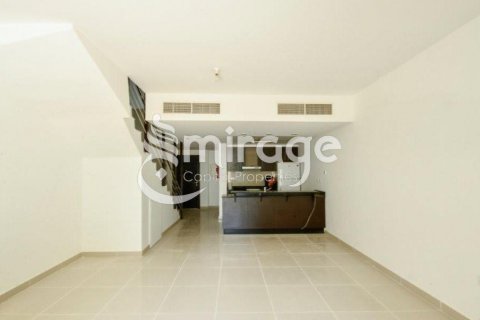 Řadový dům v Al Reef, Abu Dhabi, SAE 2 ložnice, 117.3 m² Č.: 550663 - fotografie 2