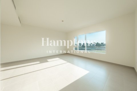 Apartment in Dubai South (Dubai World Central), UAE 2 bedrooms, 112.82976447 sq.m. № 710613 - photo 21
