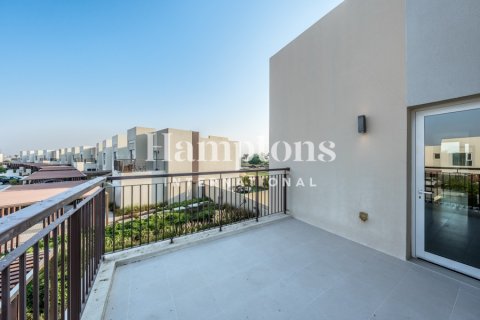 Apartment in Dubai South (Dubai World Central), UAE 2 bedrooms, 112.82976447 sq.m. № 710613 - photo 16