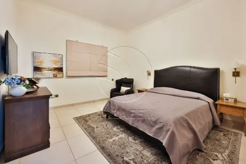 Vila na Yas Island, Abu Dhabi, UAE 5 spavaće sobe, 671 m2 Br. 663043 - Slika 12