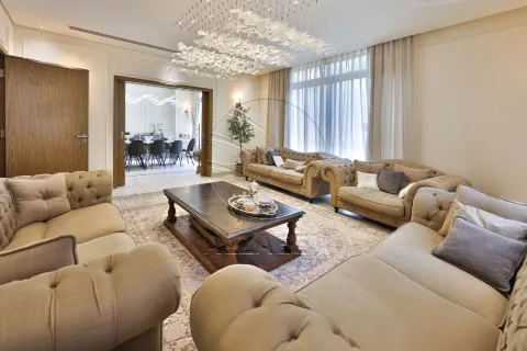 Vila na Yas Island, Abu Dhabi, UAE 5 spavaće sobe, 671 m2 Br. 663043 - Slika 15