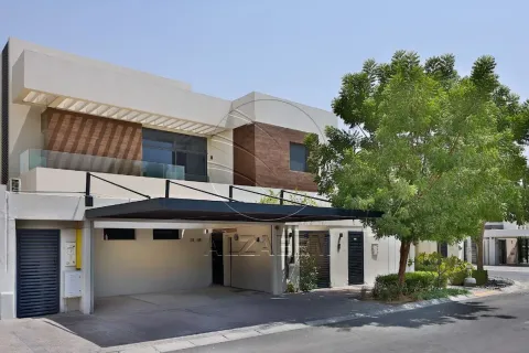 Vila na Yas Island, Abu Dhabi, UAE 5 spavaće sobe, 671 m2 Br. 663043 - Slika 1