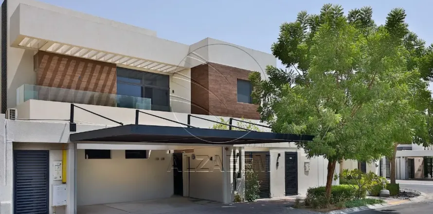 Vila na Yas Island, Abu Dhabi, UAE 5 spavaće sobe, 671 m2 Br. 663043