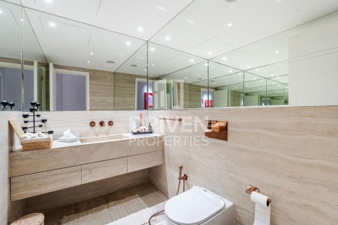Villa en venta en Arabian Ranches, Dubai, EAU 3 dormitorios, 445.93 m2 № 756149 - foto 15