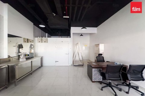 Winkel te huur in International City, Dubai, VAE 86.2 vr.m., nr 701482 - foto 5