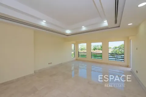 Villa til leje i Meadows, Dubai, UAE 5 soveværelser, 489 kvm № 738214 - foto 5
