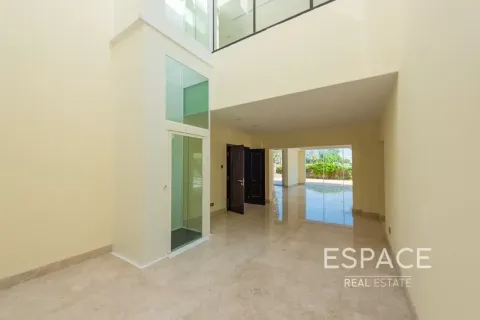 Villa til leje i Meadows, Dubai, UAE 5 soveværelser, 489 kvm № 738214 - foto 8