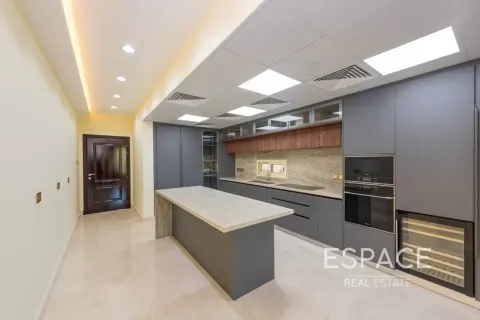 Villa til leje i Meadows, Dubai, UAE 5 soveværelser, 489 kvm № 738214 - foto 6