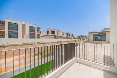 Al Furjan, Dubai, UAE의 임대용 빌라 침실 4개, 462제곱미터 번호 738218 - 사진 12