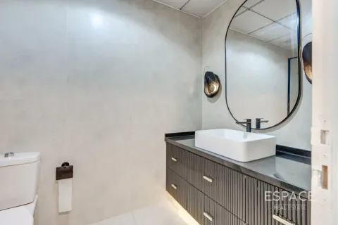 Apartamento para arrendamento em Jumeirah Lake Towers, Dubai, EAU 3 quartos, 260 m2 № 738215 - foto 19