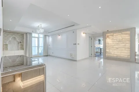 Apartamento para arrendamento em Jumeirah Lake Towers, Dubai, EAU 3 quartos, 260 m2 № 738215 - foto 4