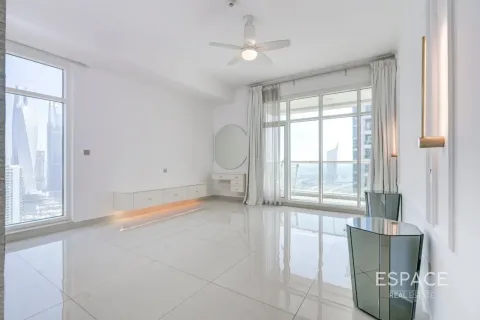 Apartamento para arrendamento em Jumeirah Lake Towers, Dubai, EAU 3 quartos, 260 m2 № 738215 - foto 8