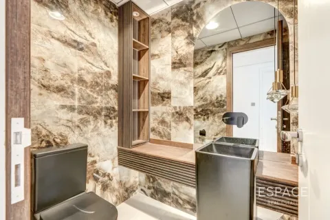 Apartamento para arrendamento em Jumeirah Lake Towers, Dubai, EAU 3 quartos, 260 m2 № 738215 - foto 7