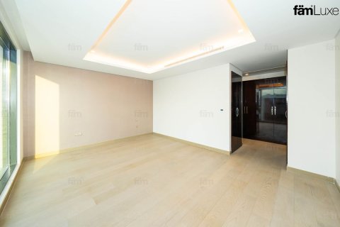 Vilë në Dubai, Emiratet e Bashkuara Arabe 8 dhoma gjumi, 723.7 m2. № 753336 - Foto 10