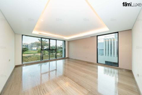 Vilë në Dubai, Emiratet e Bashkuara Arabe 8 dhoma gjumi, 723.7 m2. № 753336 - Foto 9