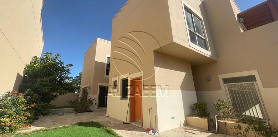 Shtëpi në qytet në Al Raha Gardens, Abu Dhabi, Emiratet e Bashkuara Arabe 4 dhoma gjumi, 300 m2. № 615389