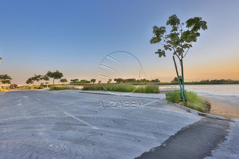 Pozemek na Yas Island, Abu Dhabi, SAE 820 m² Č.: 615394 - fotografie 7