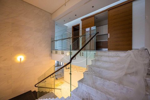 Vila na Saadiyat Island, Abu Dhabi, SAE 7 ložnice, 1300 m² Č.: 615393 - fotografie 12