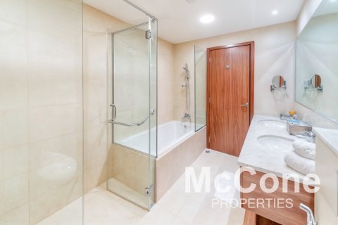 Apartament në Dubai Media City, Emiratet e Bashkuara Arabe 3 dhoma gjumi, 209.59 m2. № 587135 - Foto 10