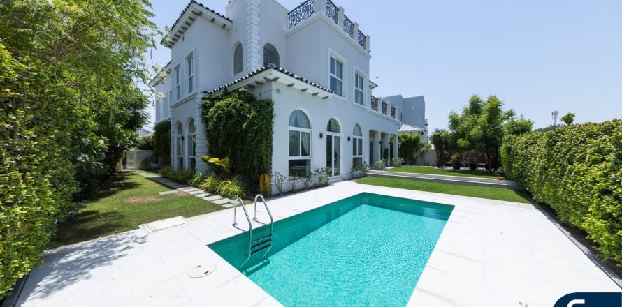 Villa itt: Jumeirah Golf Estates, Dubai, EAE, 5 hálószoba, 658 m², azonosító: 667686