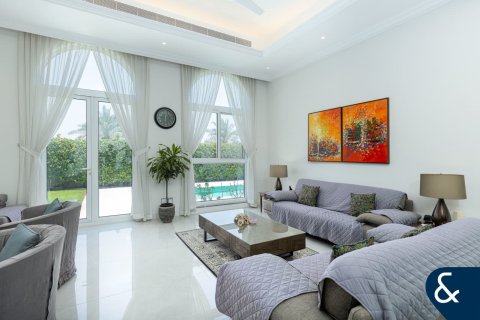 Villa itt: Jumeirah Golf Estates, Dubai, EAE, 5 hálószoba, 658 m², azonosító: 667686 - fénykép 6