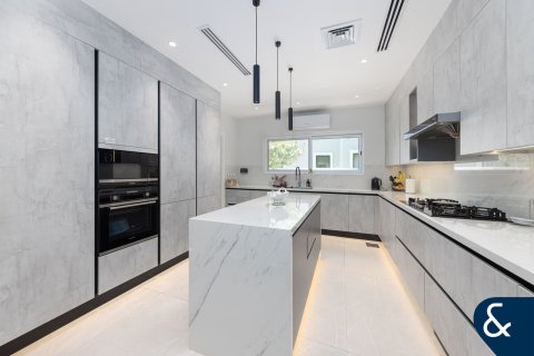 Villa itt: Jumeirah Golf Estates, Dubai, EAE, 5 hálószoba, 658 m², azonosító: 667686 - fénykép 10