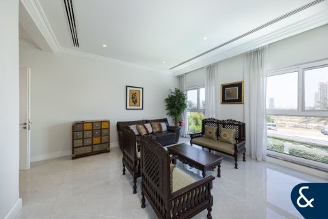 Villa itt: Jumeirah Golf Estates, Dubai, EAE, 5 hálószoba, 658 m², azonosító: 667686 - fénykép 9