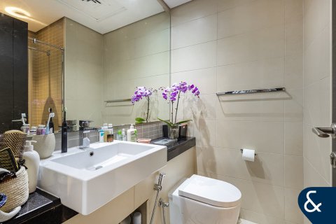 Apartment til salg i Dubai Marina, Dubai, UAE 1 soveværelse, 55 kvm № 667683 - foto 10