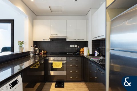 Apartment til salg i Dubai Marina, Dubai, UAE 1 soveværelse, 55 kvm № 667683 - foto 5