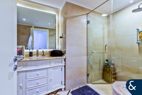 Appartement te koop in Palm Jumeirah, Dubai, VAE 2 slaapkamers, 376 vr.m., nr 667680 - foto 25