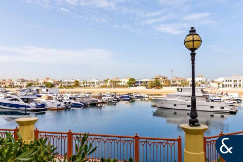 Appartement te koop in Palm Jumeirah, Dubai, VAE 2 slaapkamers, 376 vr.m., nr 667680 - foto 18