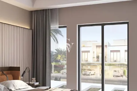Kaupunkipientalo Dubai Investment Park, Arabiemiraatit 4 makuuhuonetta, 147 m2 № 720132 - kuva 2