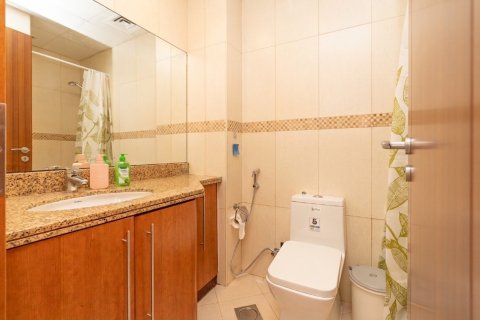 Apartment til salg i Jumeirah Islands, Dubai, UAE 42 kvm № 760994 - foto 10