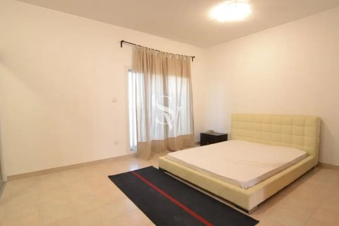 Huvila Jumeirah Village Circle, Dubai, Arabiemiraatit 4 makuuhuonetta, 130 m2 № 695707 - kuva 7