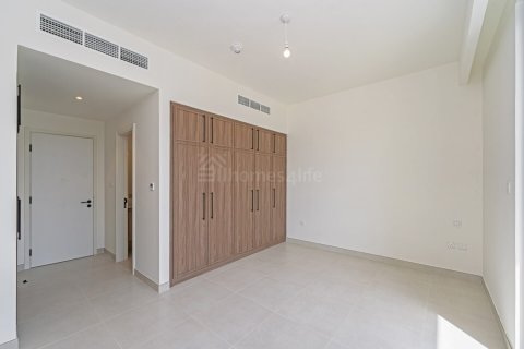 Townhouse in Town Square, Dubai, UAE 4 bedrooms, 260 sq.m. № 681428 - photo 12