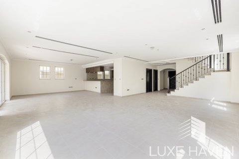 Vila v Jumeirah Park, Dubai, SAE 4 ložnice, 402.73 m² Č.: 571372 - fotografie 3