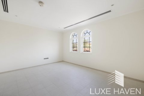 Vila v Jumeirah Park, Dubai, SAE 4 ložnice, 402.73 m² Č.: 571372 - fotografie 8
