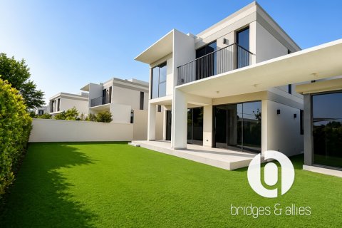 Tilal Al Ghaf, Dubai, BAE’de kiralık villa 5 yatak odası, 543 m&sup2; No 717863 - fotoğraf 23