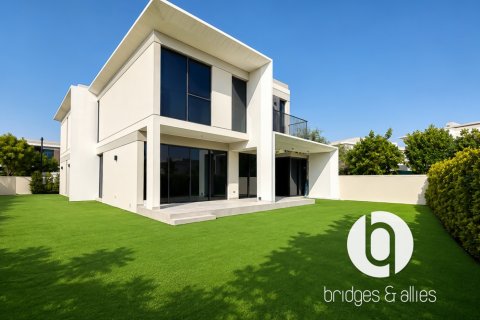 Vila u gradu Tilal Al Ghaf, Dubai, UAE 5 spavaće sobe, 543 m2 Br. 717863