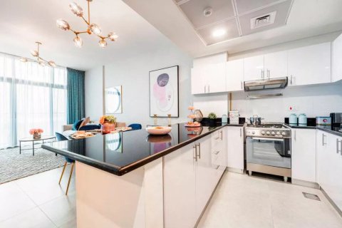 Lägenhet till försäljning i Abu Dhabi, UAE 1 sovrum, 79 kvm Nr. 729675 - fotografi 2