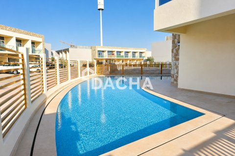 Rukan、Dubai、UAE にあるタウンハウス販売中 3ベッドルーム、144 m2、No763118 - 写真 20