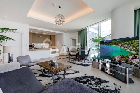 Apartmen di Palm Jumeirah, Dubai, UAE 1 bilik tidur, 98 meter persegi № 763120 - foto 8