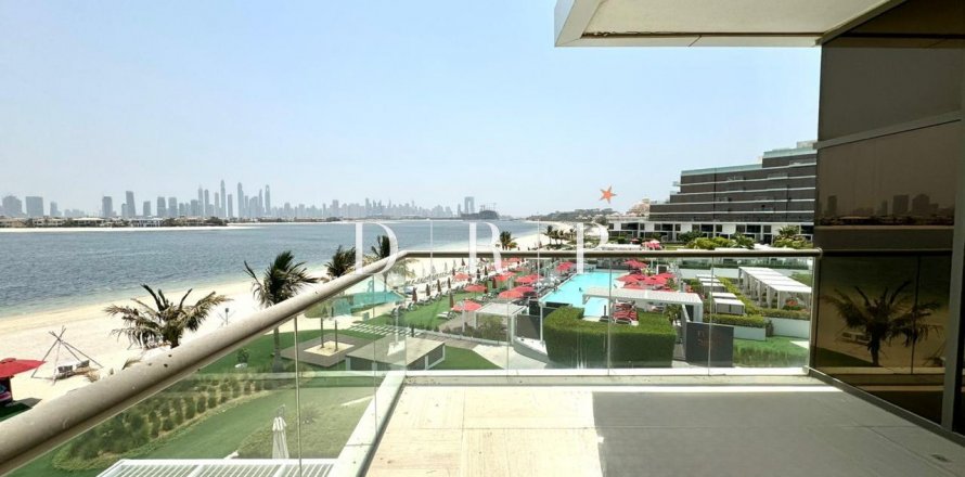 Apartment in Palm Jumeirah, Dubai, UAE 3 bedrooms, 187 sq.m. № 573812
