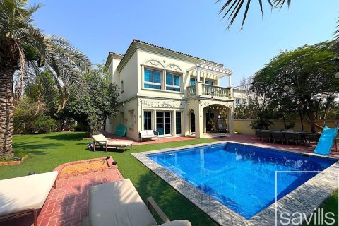 阿联酋 Dubai Jumeirah Village Triangle 别墅  2 卧, 690.92 平方米 , 编号 755330