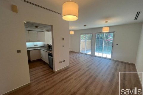 Снять в аренду таунхаус в Jumeirah Village Triangle, Дубай, ОАЭ 2 спальни, 180.05м2, № 755334 - фото 2