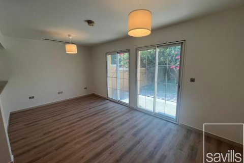 Снять в аренду таунхаус в Jumeirah Village Triangle, Дубай, ОАЭ 2 спальни, 180.05м2, № 755334 - фото 4