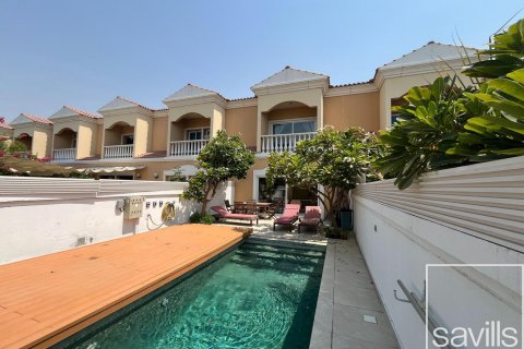 Stadthaus in Jumeirah Village Triangle, Dubai, VAE: 3 Schlafzimmer, 180.05 m2 Nr. 755331