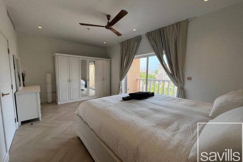 Снять в аренду таунхаус в Jumeirah Village Triangle, Дубай, ОАЭ 3 спальни, 180.05м2, № 755331 - фото 9