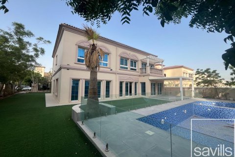 阿联酋 Dubai Jumeirah Village Triangle 别墅  5 卧, 662.68 平方米 , 编号 755332