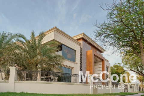 Villa in Emirates Hills, Dubai, UAE 6 bedrooms, 1749.64 sq.m. № 587513 - photo 29